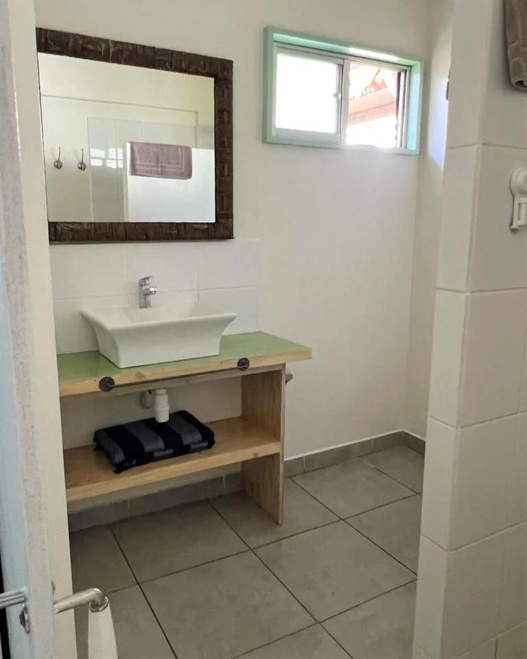هانجا روا Hotel Boutique La Perouse المظهر الخارجي الصورة